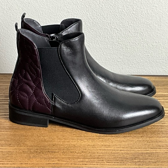 Canal Grande Percy Black and Burgundy Leather Ankle Boots, New in Box - Picture 2 of 7